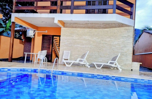 Hermosa casa con piscina y excelente ubicación