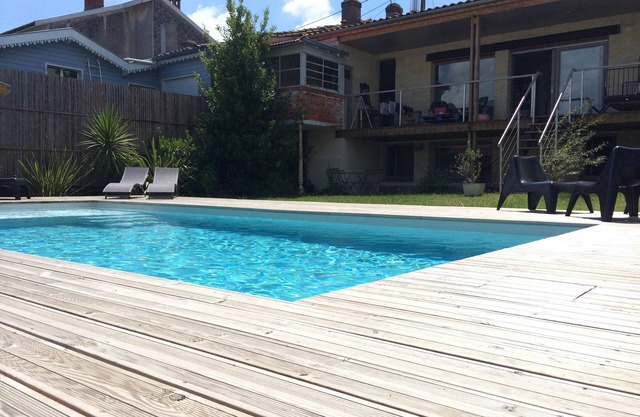 Beautiful house with pool / Bordeaux city center
