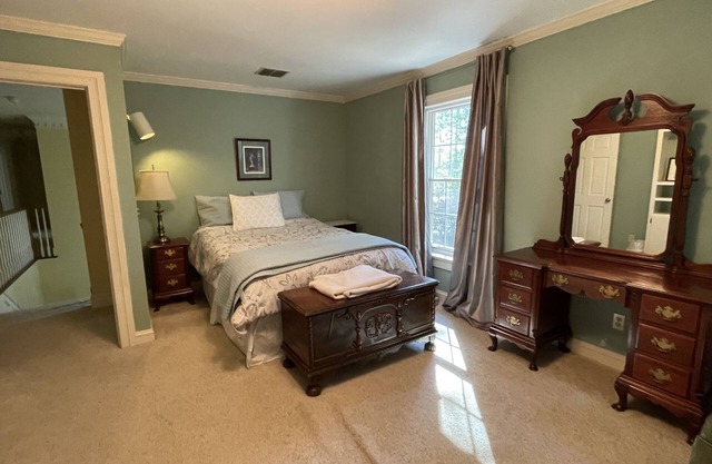 Beautiful Large Colonial Home in Lexington near USC, Columbia and Lake Murray.
