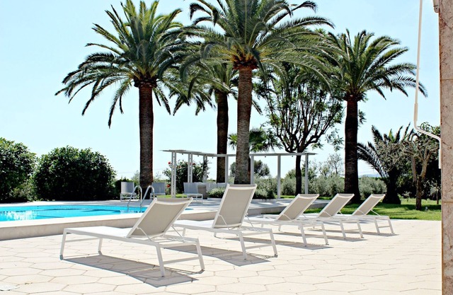 Beautiful Mallorca Villa | Can Raime | 4 Bedrooms | Gorgeous Garden & Private Pool | Palma