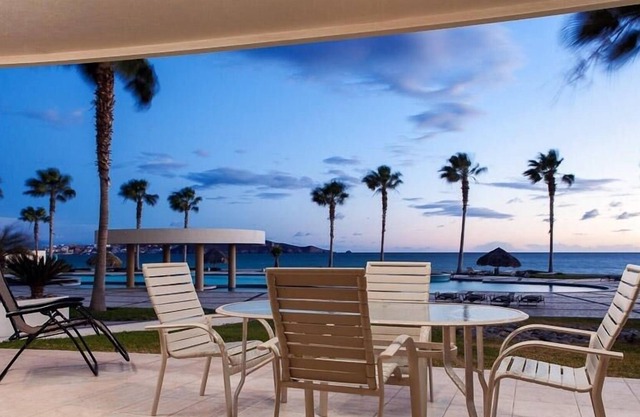Condominio de 2 dormitorios Playa Blanca 108