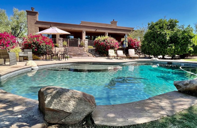 Hermoso oasis en Tucson - zona de la montaña Dove