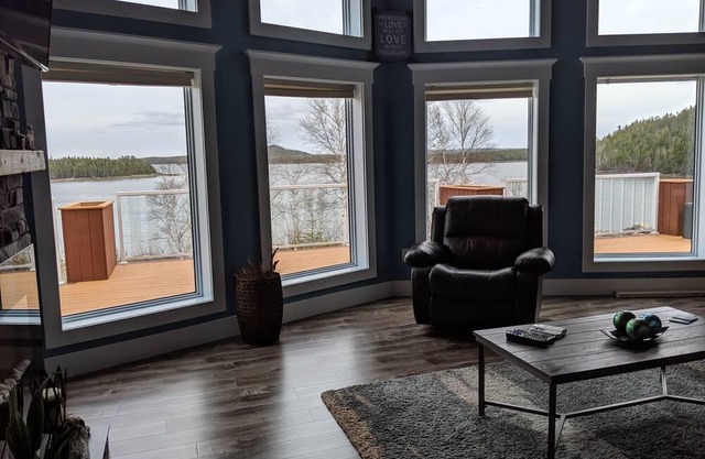 Hermosa casa con vista al mar