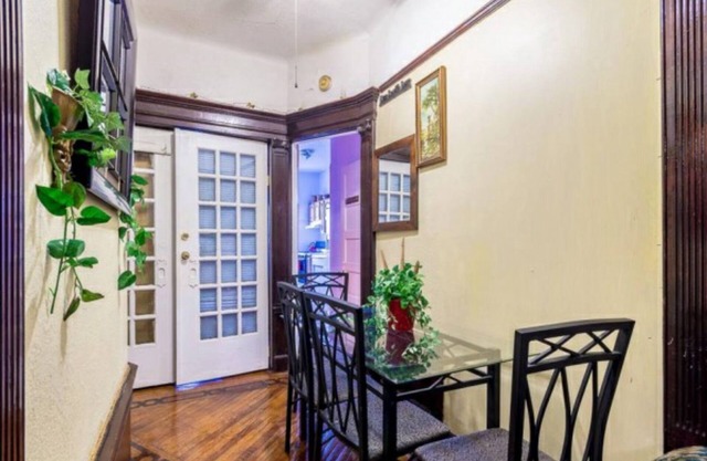 383 Parkside Avenue – 3er piso (Servicio para 6