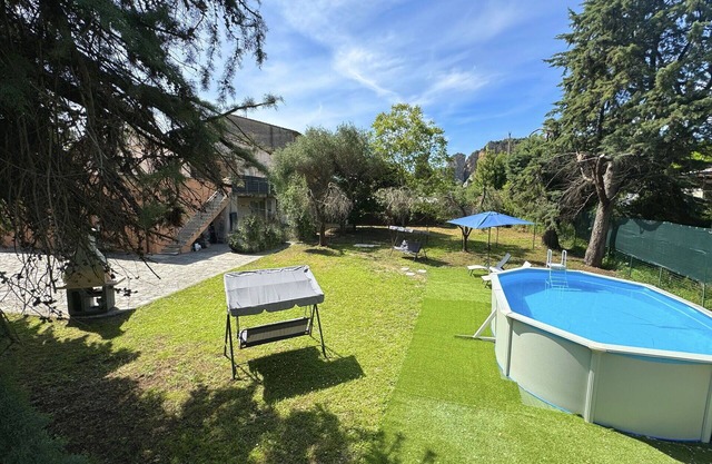 Estupenda casa de vacaciones privada con piscina privada, WIFI, A/C, aparcamiento, cerca de Pisa