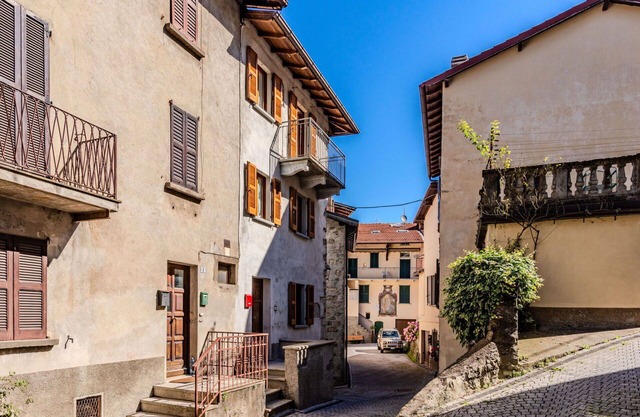 Maravillosa casa de vacaciones privada para 5 personas con WIFI, balcón y mascotas permitida