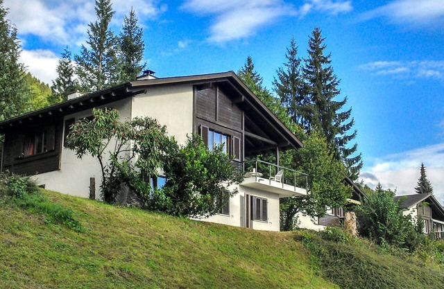 Casa de vacaciones privada con WIFI, TV, patio, mascotas permitida, vista panorámica, aparcamiento