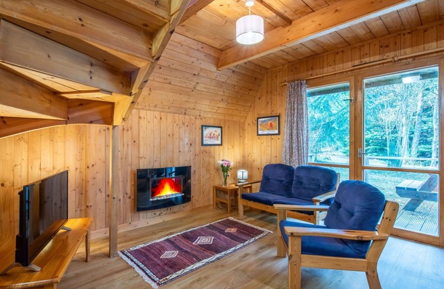 Estupenda casa de vacaciones privada para 4 personas con WIFI, TV, mascotas permitida y aparcamiento