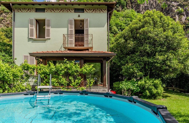 Casa de vacaciones privada con WIFI, piscina privada, TV, terraza, vista panorámica, aparcamiento