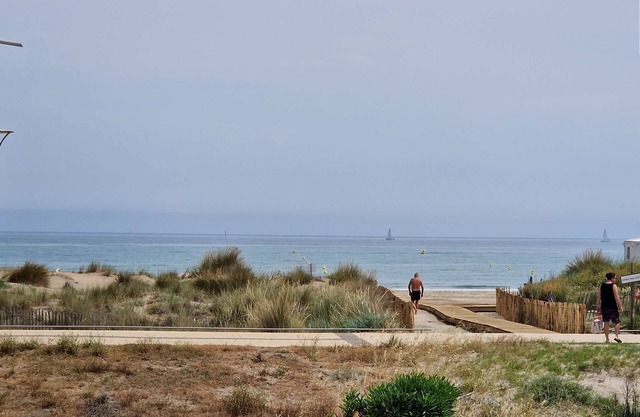 Hermoso apartamento con vista al mar