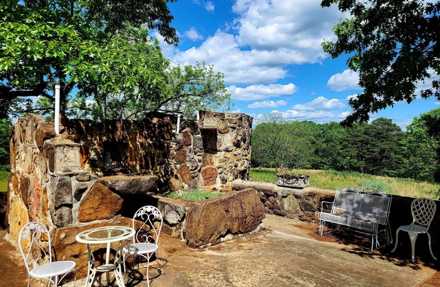 ¡Castillo exclusivo, ubicado en el centro de Branson al hermoso río Buffalo!