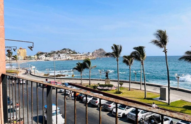 Hermosa Suite en Malecón con vista al mar!