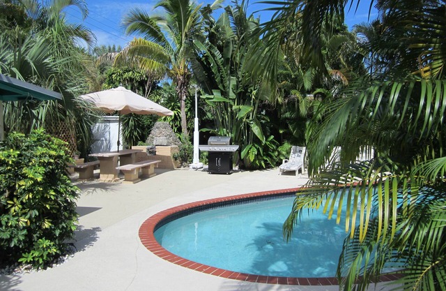 Hermosa Piscina Privada Inicio 3BR / 2Bath