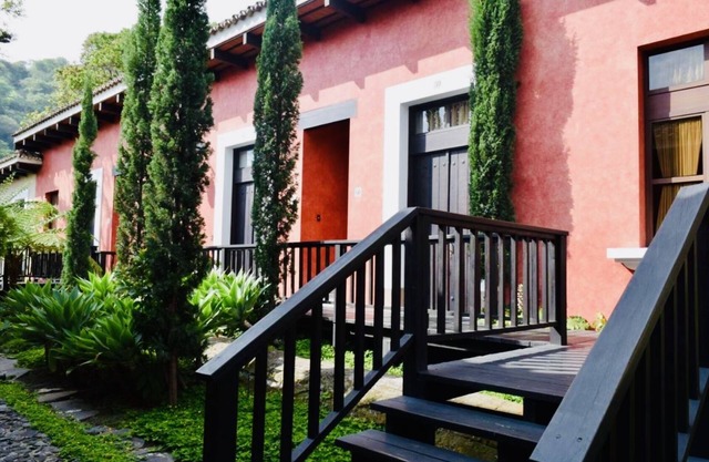 Hermosa Villa en Antigua, 5 a 6 huéspedes piscina climatizada 1 parqueo, shuttle