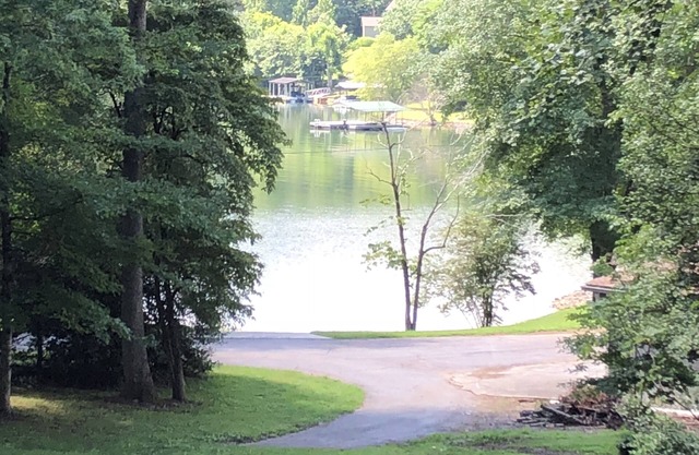 Hermosas vistas del lago Chatuge