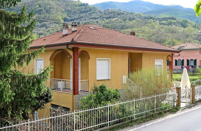 Preciosa casa de vacaciones para 4 personas con TV, terraza y aparcamiento