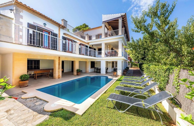 Hermosa villa "Gran Vista Mar" con vistas al mar, piscina, aire acondicionado y Wi-Fi