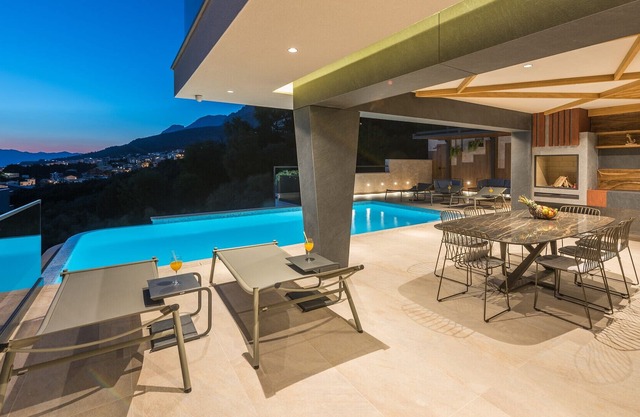 Beautiful Villa Horatia