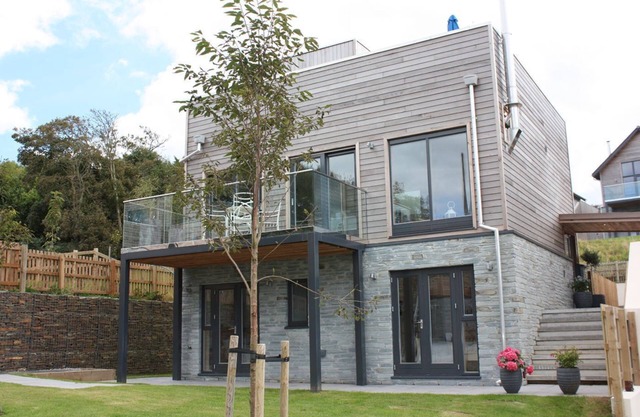 Bellamente decorado "Sea Shack", con una gran terraza sol y un gran jacuzzi privado.