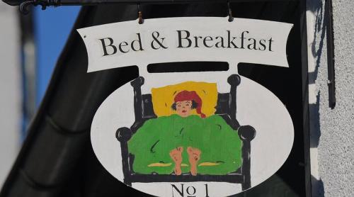 Bed and Breakfast die Älplersuite mit eigenem Bad und Terrasse