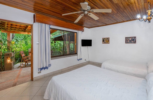Bed and Breakfast, posada de la Costa Verde.