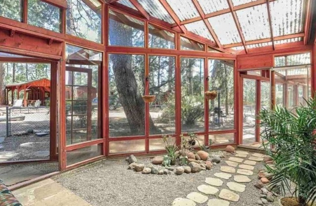 Jasper Home- 1 of 2 homes on 2 acre property
