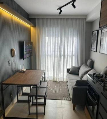 Belo Studio com suíte e varanda