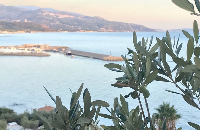 Casa de vacaciones con vistas al mar en Cilentovacaciones de verano junto al mar en cilento italia