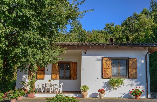 Ideal casa de vacaciones en Umbría con jardín vallado