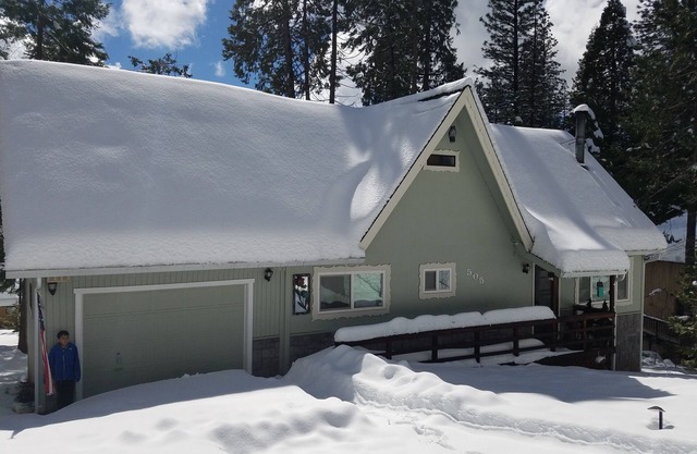 Beo's Place a Bear Valley / Arnold / Modern Mountain Get Away