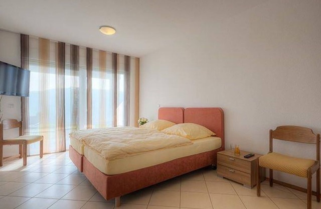 Bergsuite Südseite, Suite de lujo, hidromasaje 4-11 noches - Waldhotel Sonnenberg