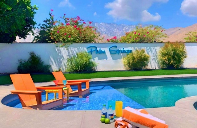 ¡NUEVO! ¡MEJOR VISTA! Piscina / Spa REMODELADO Privacidad CONCEPTO ABIERTO