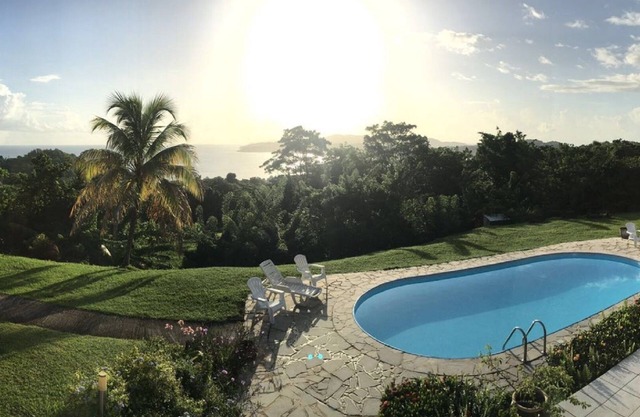 entre el mar y el sol caribeño