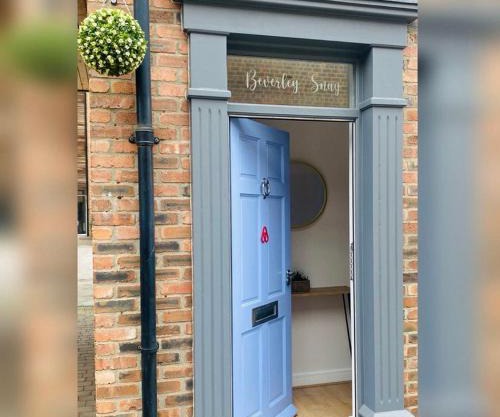 Beverley Snug
