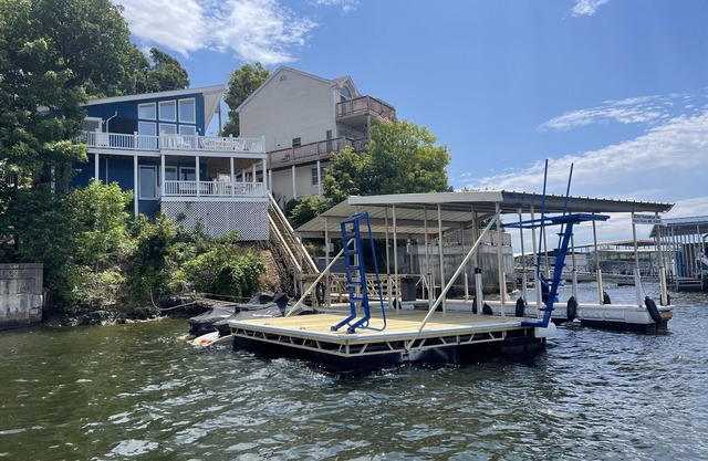Big Blue AT Paradise Point Overlooking The Lake Of The Ozarks!