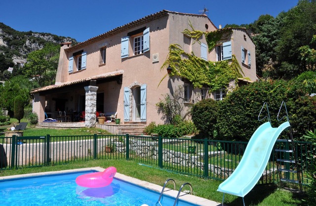 Gran villa provenzal en puertas de Monte Carlo