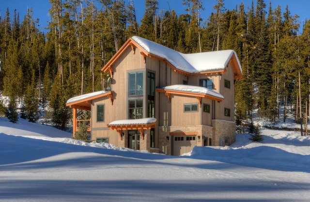 Homestead Chalet 8 Claim Jumper