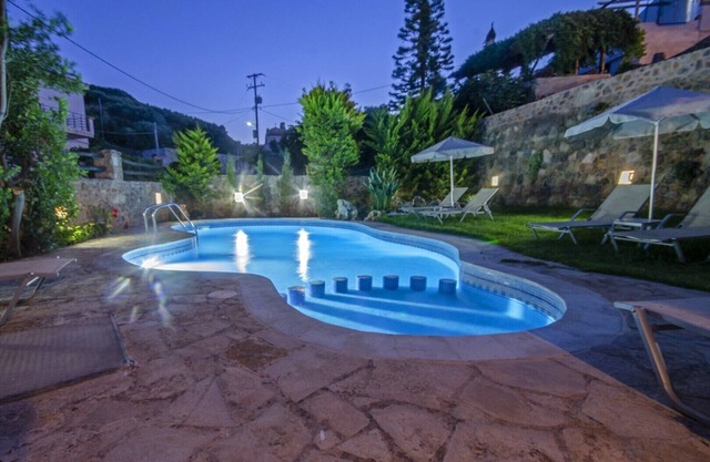 Grandes villas complejo 20 personas, piscina privada con vistas al mar