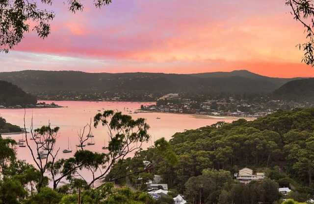 'Birdsong' by Accom Holidays