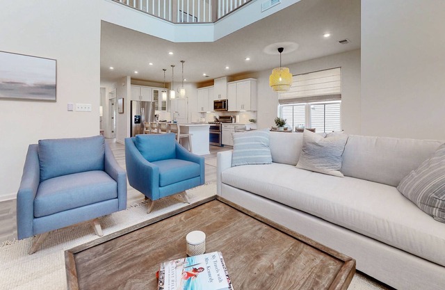 Bishop's Landing new villa with EVC, fireplace, outdoor pool, gym, and tennis