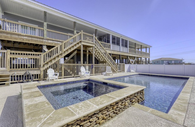 Nuevo, hermoso 5/5 Gulfside Beach House con piscina, jacuzzi, Great Gulf Views!