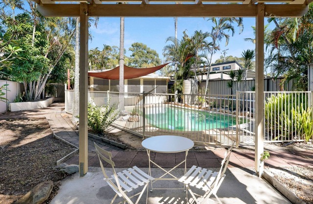 Bliss on the Bay - A delightful and comfortable single-storey house located in the serene suburb of