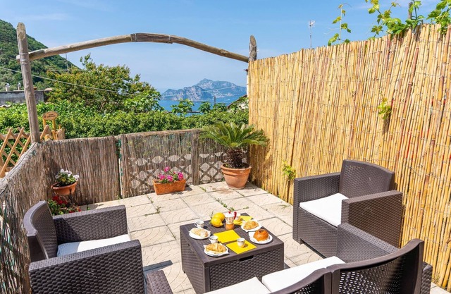 Blue Bell Residence - Amazing Capri view
