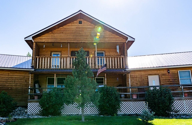 Shabby Chic Cabin Getaway con impresionantes vistas y vida salvaje