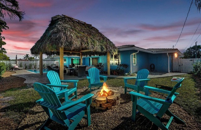 Blue Kahiki Paradise