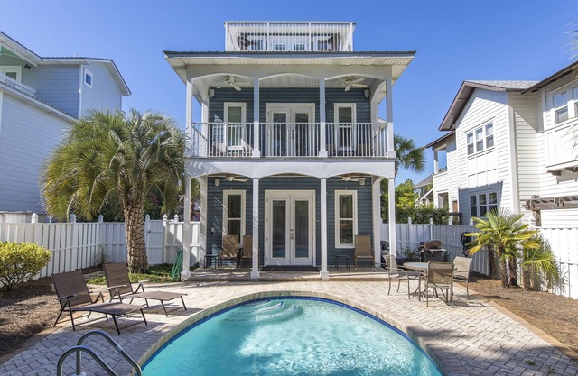 Blue Paradise: 4 BR / 3 BA casa en Seagrove Beach, capacidad para 12