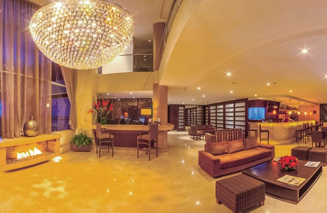Blue Suites Hotel