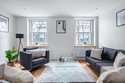 BnBNova - 2BR in Soho - Charlotte Street