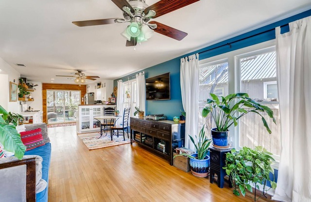 Boho Bungalow en la mezcla de East Austin
