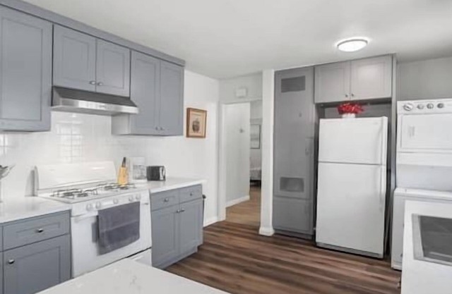 BOHO Hidden Gem near DTLA Sleeps 8